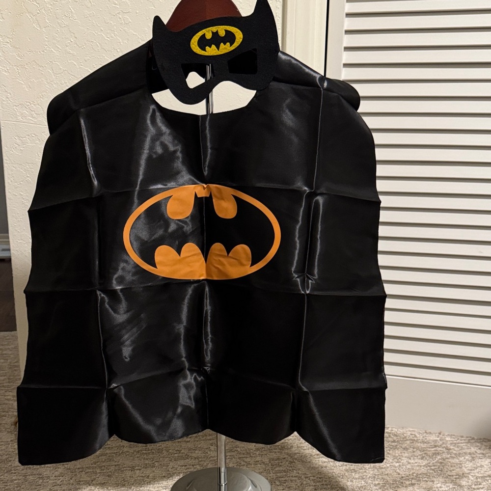 New.  Superhero Cape and Mask Set. Reversible cape w/2 masks